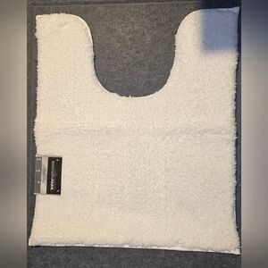 Madison White Ultra-Soft Bath Rug (Marshmallow White)